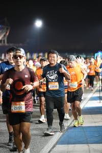 BIB: 21155, 23939, 20212
                            <button type="button" onclick="openModal(19607980)" class="btn btn-primary btn-sm float-right btn-popup" data-toggle="modal" data-target=".modal-high-quality">
                        <i class="fas fa-shopping-cart"></i> Add to Cart
                    </button>
                                            <button type="button" onclick="isThisMe(19607980, true)" class="btn btn-success btn-sm float-right btn-popup btn-isme hidden" data-toggle="tooltip" data-placement="bottom" title="นี่คือรูปของคุณใช่ไหม คลิกที่นี่เพื่อเอาเข้าอัลบั้ม">
                        <i class="fas fa-plus"></i> Add to album
                    </button>
                    <button type="button" onclick="isThisMe(19607980, false)" class="btn btn-warning btn-sm float-right btn-popup btn-isnotme hidden">
                        <i class="fas fa-ban"></i> Remove from album
                    </button>